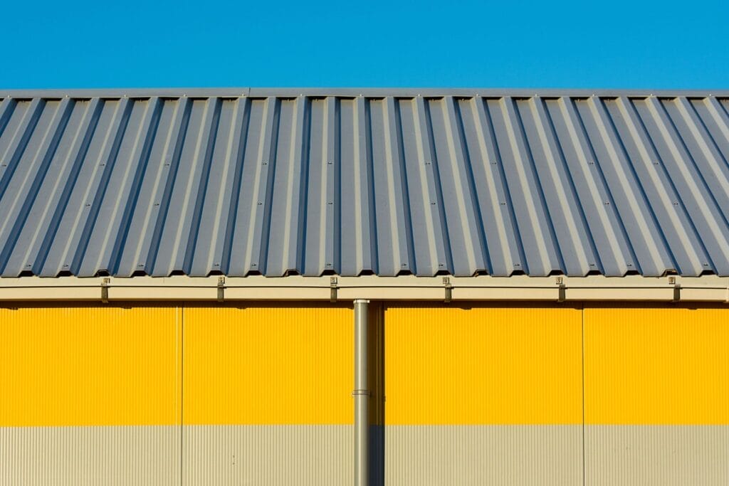 Reflective cool roof coating on a Florida commercial building